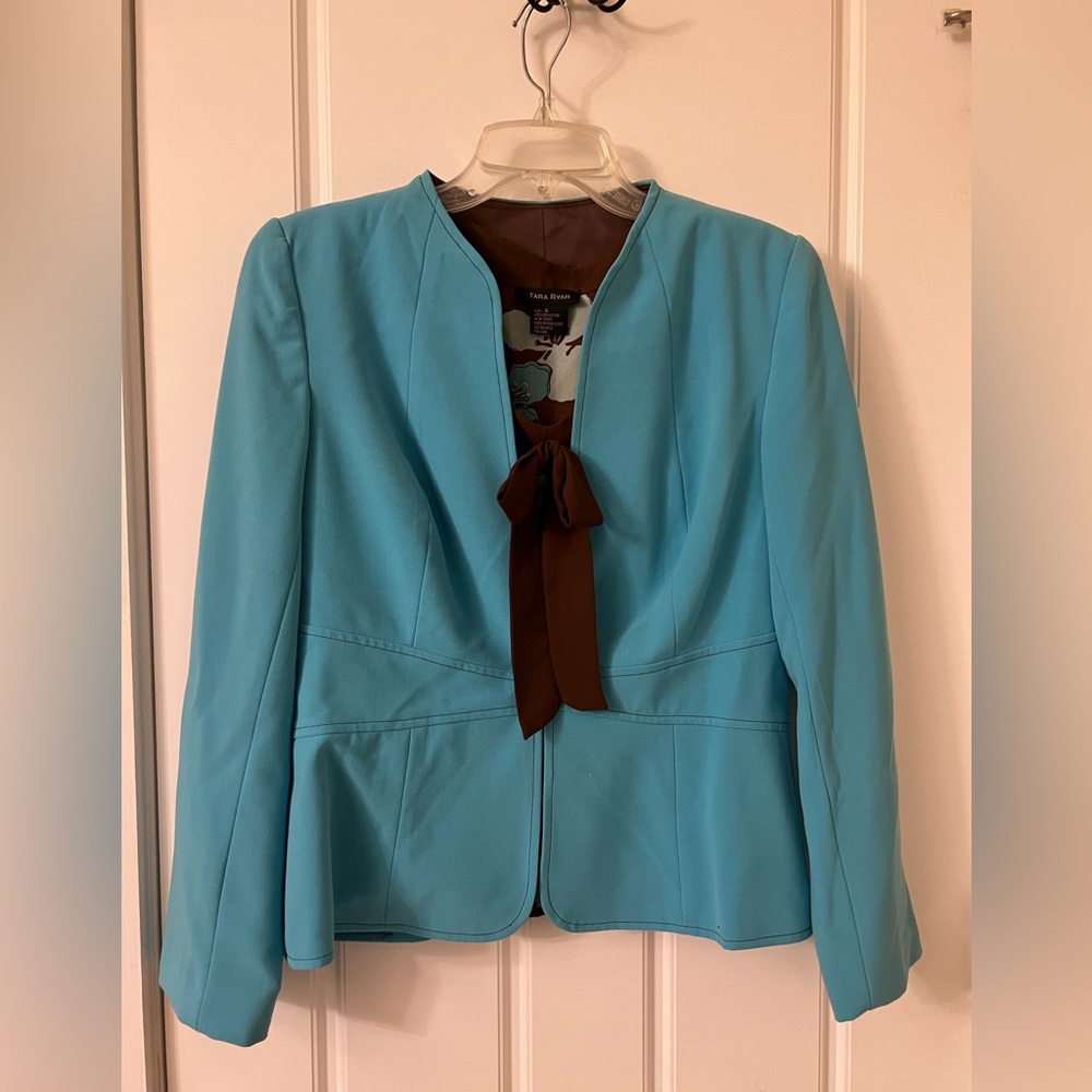 Tara Ryan 2pc Jacket with Sleeveless top set